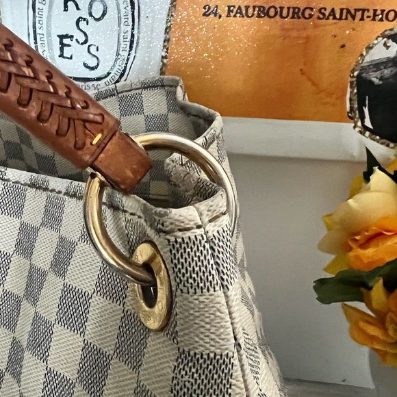 Louis Vuitton LV Hand Bag Artsy MM White Damier Azur beautiful bag. - Picture 12 of 16